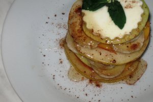 Desert de fructe cu miez de lapte