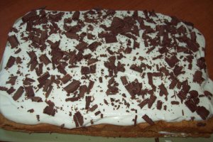 Prajitura cu nuca si crema de lapte