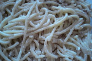 Macaroane cu branza si nuci