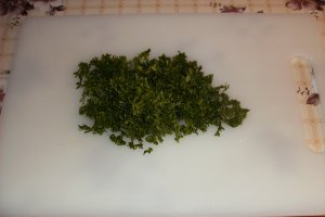 Tocăniţă de pui în sos delicios de legume şi bere