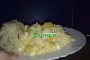Omleta cu mamaliguta prajita