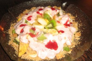 Salata de fructe cu Ceva Fin