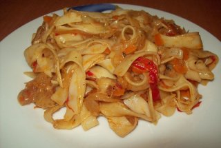 Fettuccine cu legume