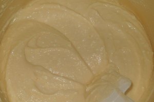 Prajitura cu branza,lemon curd si bezea