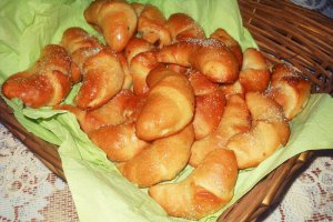 Cornuri cu ciocolata