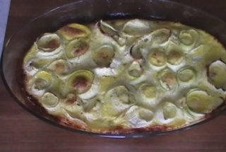 Rulouri de dovlecei cu branza (Reteta Video)