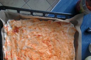 Pizza pufoasa,sanatoasa si bogata
