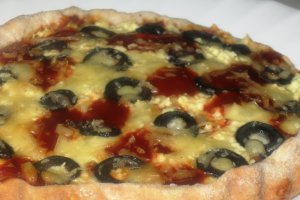Pizza cu branza