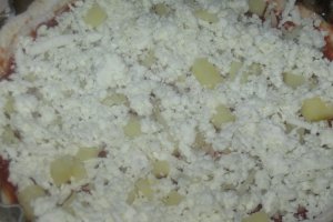 Pizza cu branza