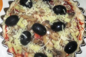 Pizza cu ciuperci