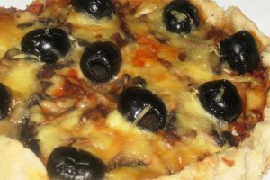 Pizza cu ciuperci