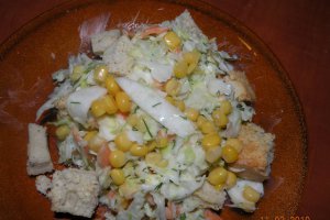 Salata de varza cu porumb