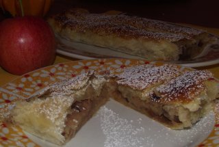 Strudel cu mere