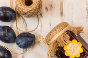 Dulceata de prune cu vanilie