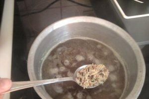 Iepure la cuptor cu orez mix