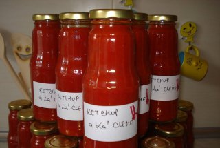 Ketchup picant ''a la` Cleme''