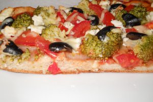 Pizza cu brocoli