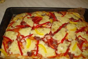 Pizza cu mozzarela