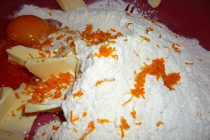Tarta cu gutui