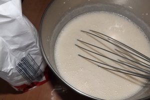 Prajitura cu mere si caramel cu nuci