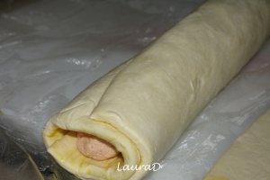 Mini-rulouri cu cremvursti
