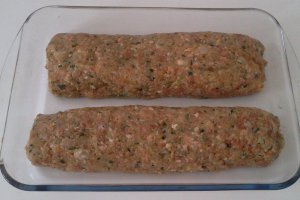 Rulada de carne tocata cu legume