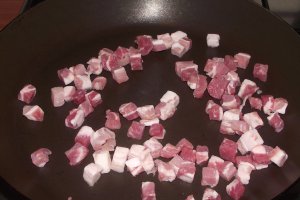 Fusilli cu crema de branza si costita
