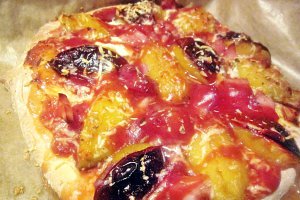 Pizza cu prune