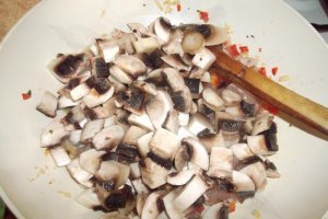 Ciulama de pui si ciuperci