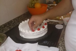 Tort festiv cu fructe si frisca by Tammar