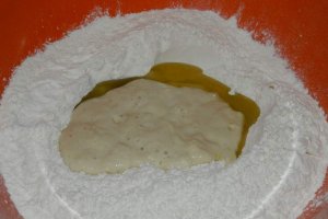 Aluat clasic de pizza reteta pentru blat perfect
