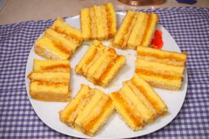Prajitura cu crema de vanilie si caramel