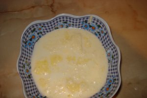 Prajitura cu branza dulce si Ceva fin de la Delaco