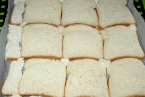 Pizza pe blat din paine