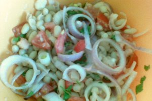 Salata de fasole boabe