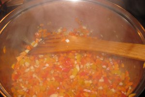 Ciorba de zarzavat si piept de curcan.