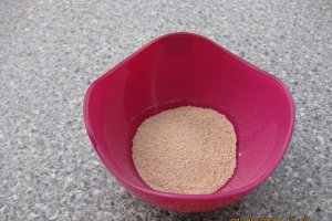 Supa de gaina de casa cu galuste de pesmet