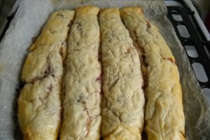 Strudel cu visine