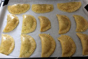 Empanadas cu branza si marar