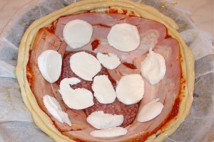 Pizza cuib de prepelita