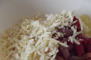 Cartofi la cuptor cu ardei copti