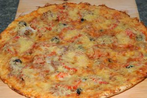 Pizza cu ton