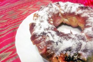 Colac cu praline de ciocolată