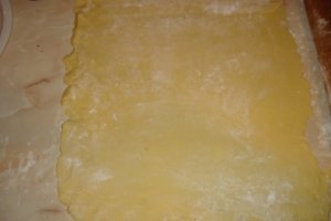 Prajitura cu mere si glazura de ciocolata