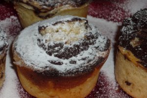 Briose Madeira cu ciocolata