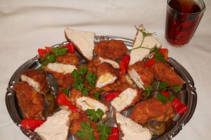 Rulouri de pui cu cascaval