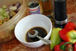 File de peste cu legume asortate