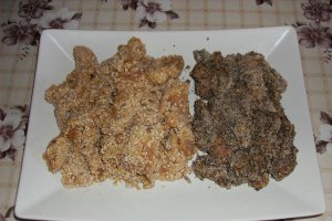 Piept de pui cu susan si mac
