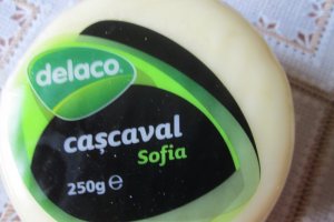 Sendvis cald cu cascaval Sofia