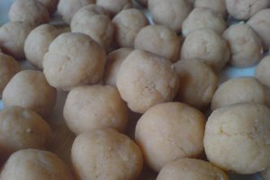 Cake balls